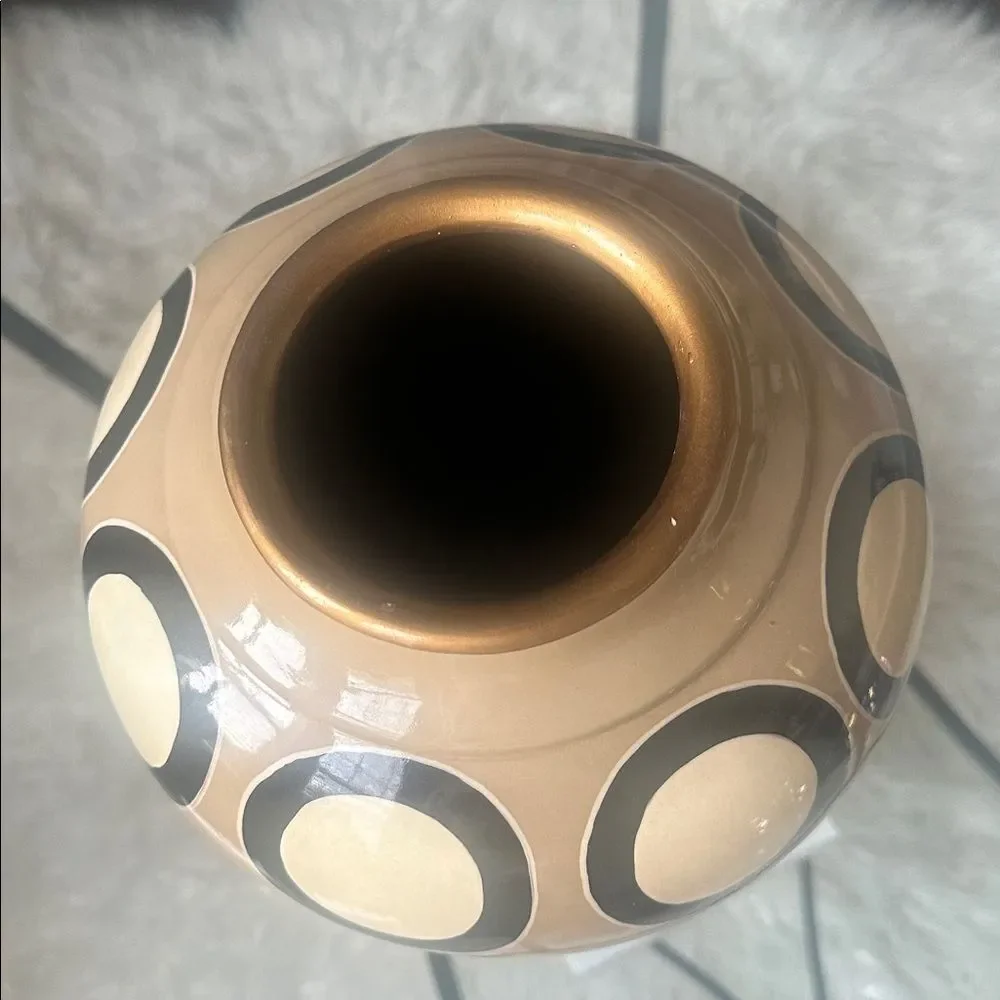 Toyo Geometric Vase designed by Jill Rosenwald, 1960’s